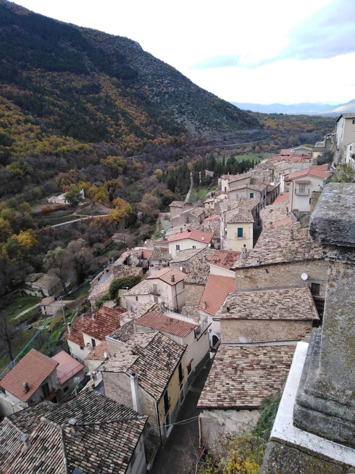 Appartement La Fantesca à Pettorano sul Gizio Extérieur photo